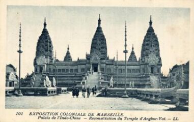1 vue Marseille. Exposition coloniale 1922. Palais de l'Indo-Chine. Escalier principal.